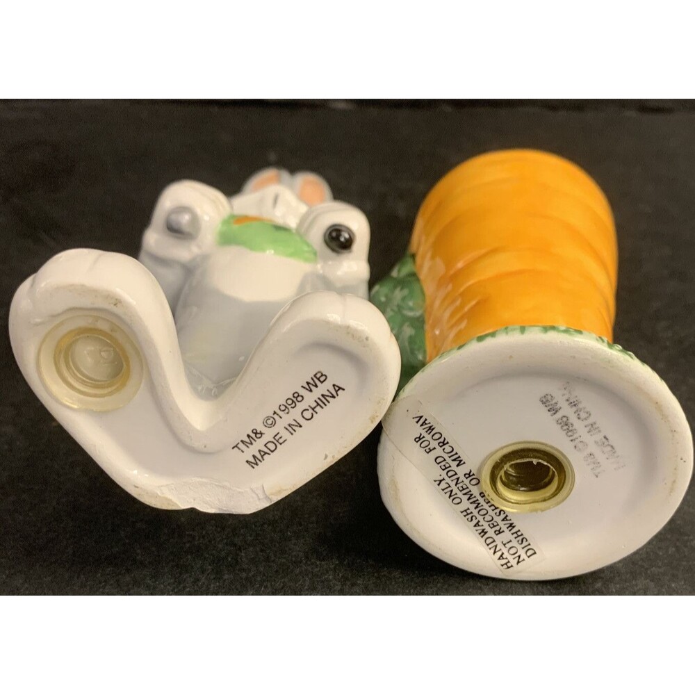 1998  Looney Tunes Bugs Bunny & Carrot Salt & Pepper Shaker Set - Picture 9 of 10